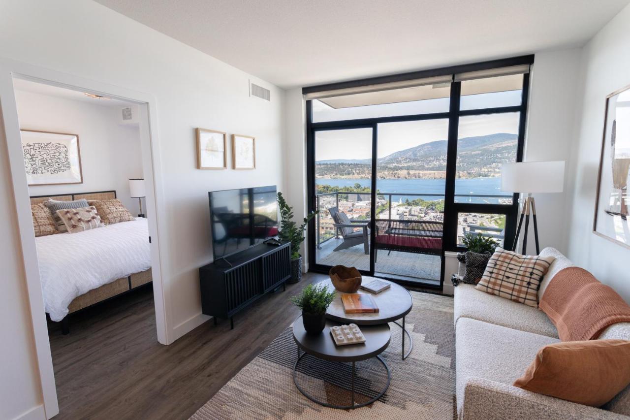 Awesome View 21 Two Bedroom One Bath Downtown Lake View Near Beach Κελόουνα  Εξωτερικό φωτογραφία